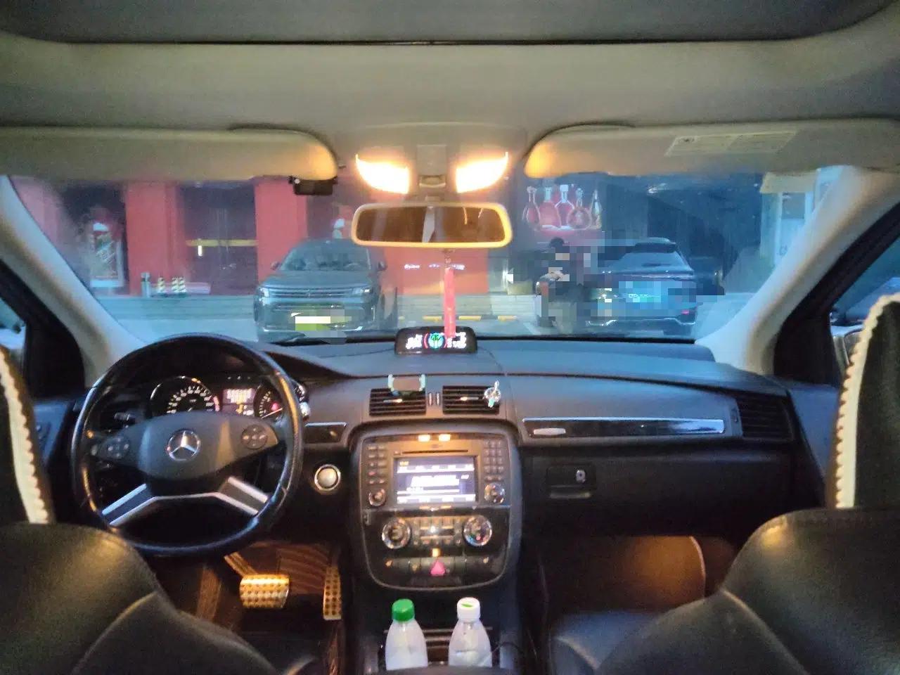 Mercedes-Benz R-Class 2010 R 350 L 4MATIC Grand Edition — миниатюра 19