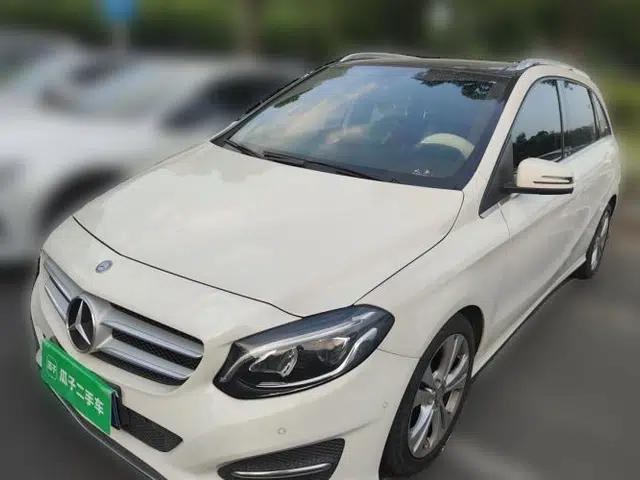 Mercedes-Benz B-Class 2015 B 200 Fashion Model