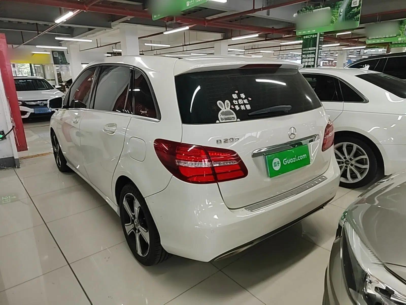Mercedes-Benz B-Class 2018 B 200 Fashion Model — миниатюра 4
