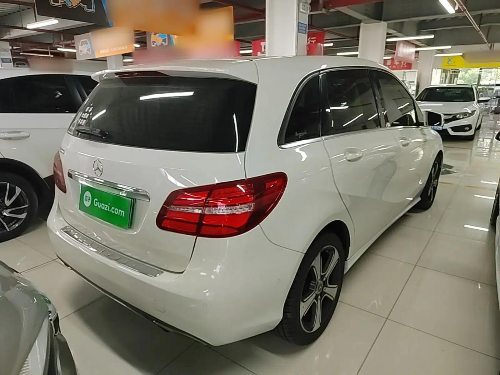 Mercedes-Benz B-Class 2018 B 200 Fashion Model — миниатюра 6