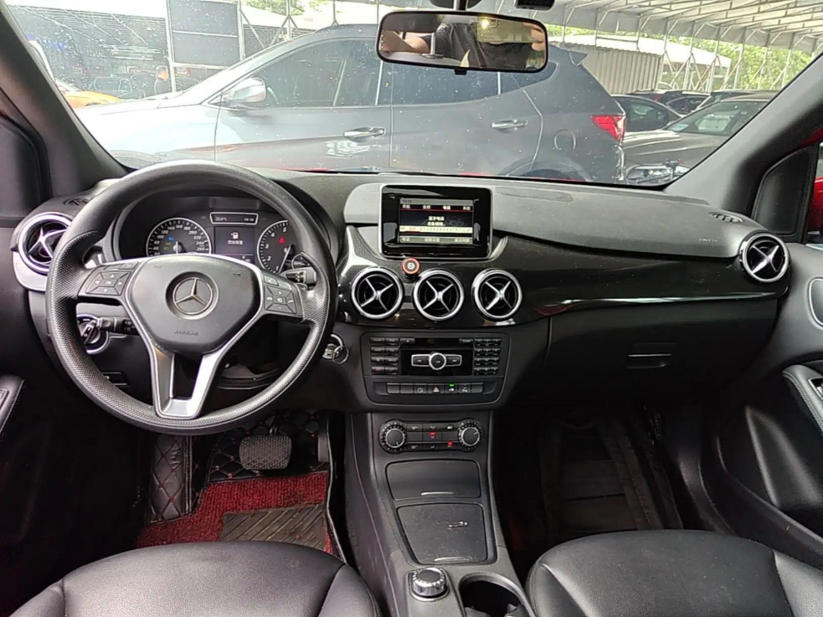 Mercedes-Benz B-Class 2012 B 180 — миниатюра 12