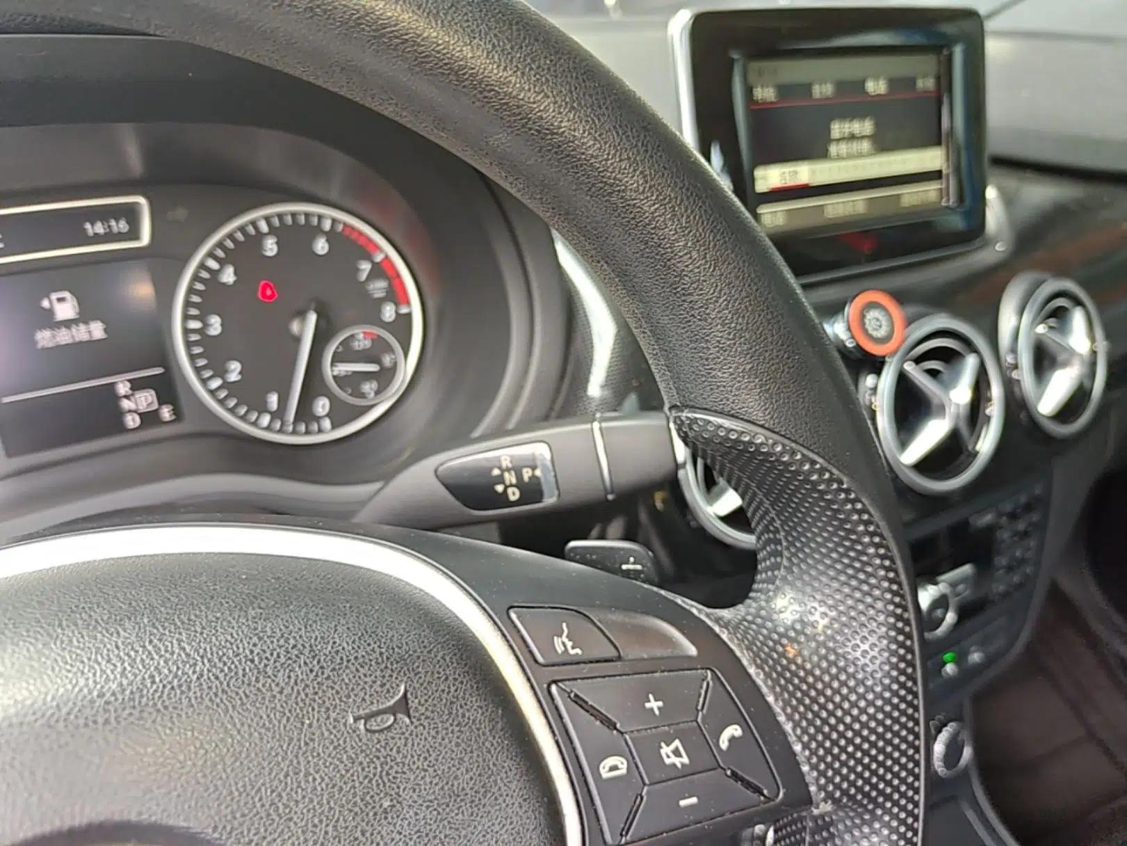 Mercedes-Benz B-Class 2012 B 180 — миниатюра 16