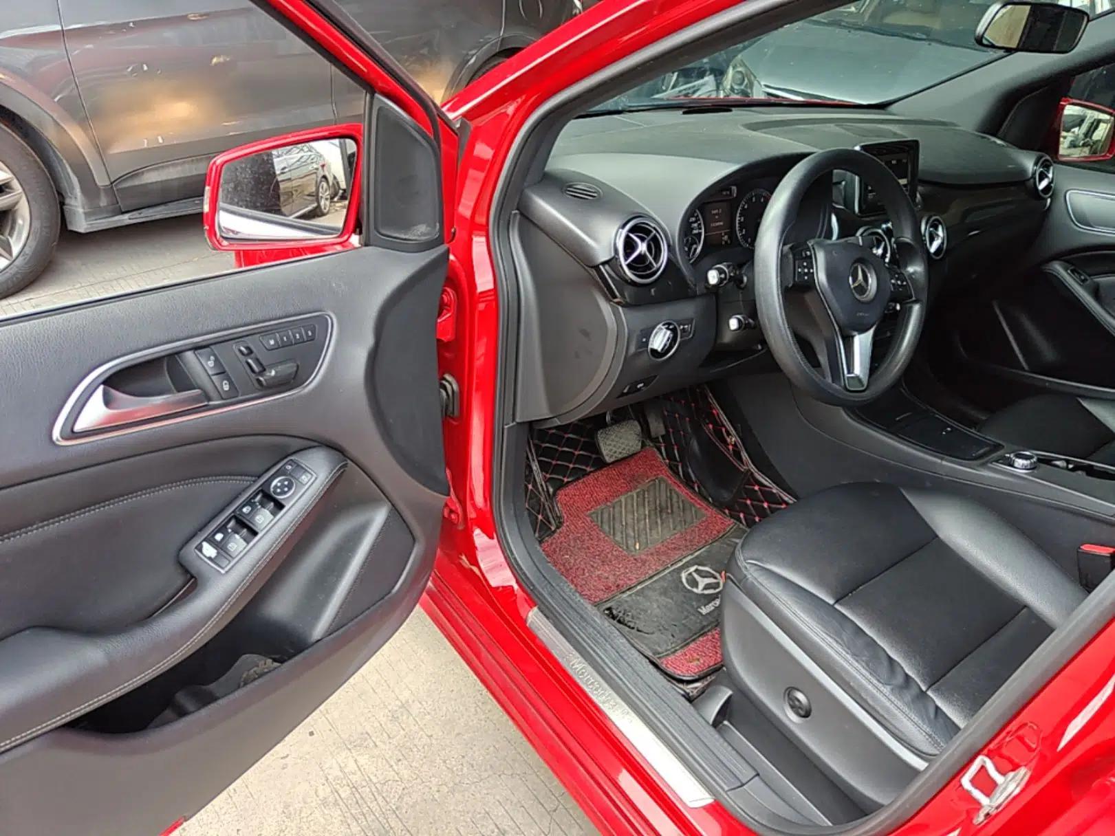 Mercedes-Benz B-Class 2012 B 180 — миниатюра 18