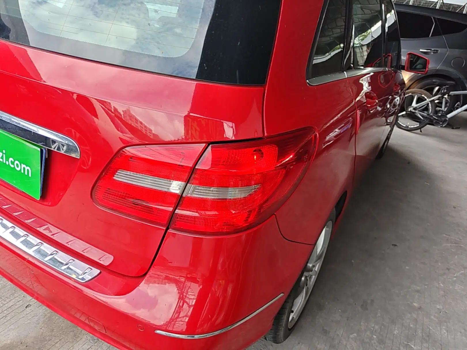 Mercedes-Benz B-Class 2012 B 180 — миниатюра 8