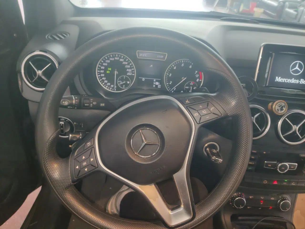 Mercedes-Benz B-Class 2012 B 180 — миниатюра 11