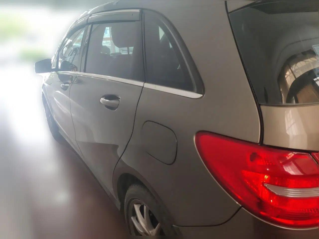 Mercedes-Benz B-Class 2012 B 180 — миниатюра 4