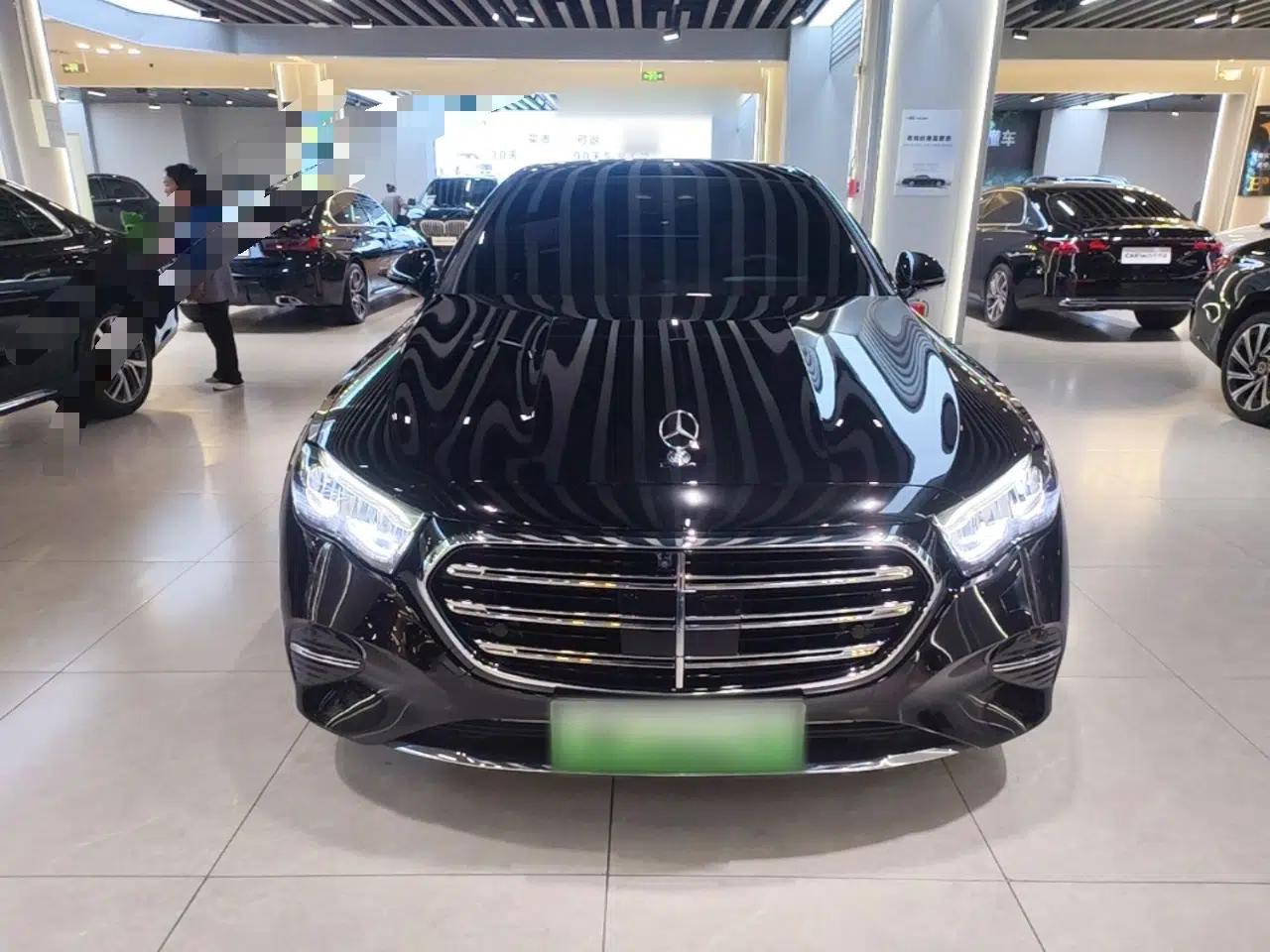 Mercedes-Benz E-Class New Energy 2024 E 350 e L Plug-in Hybrid Sedan — миниатюра 2