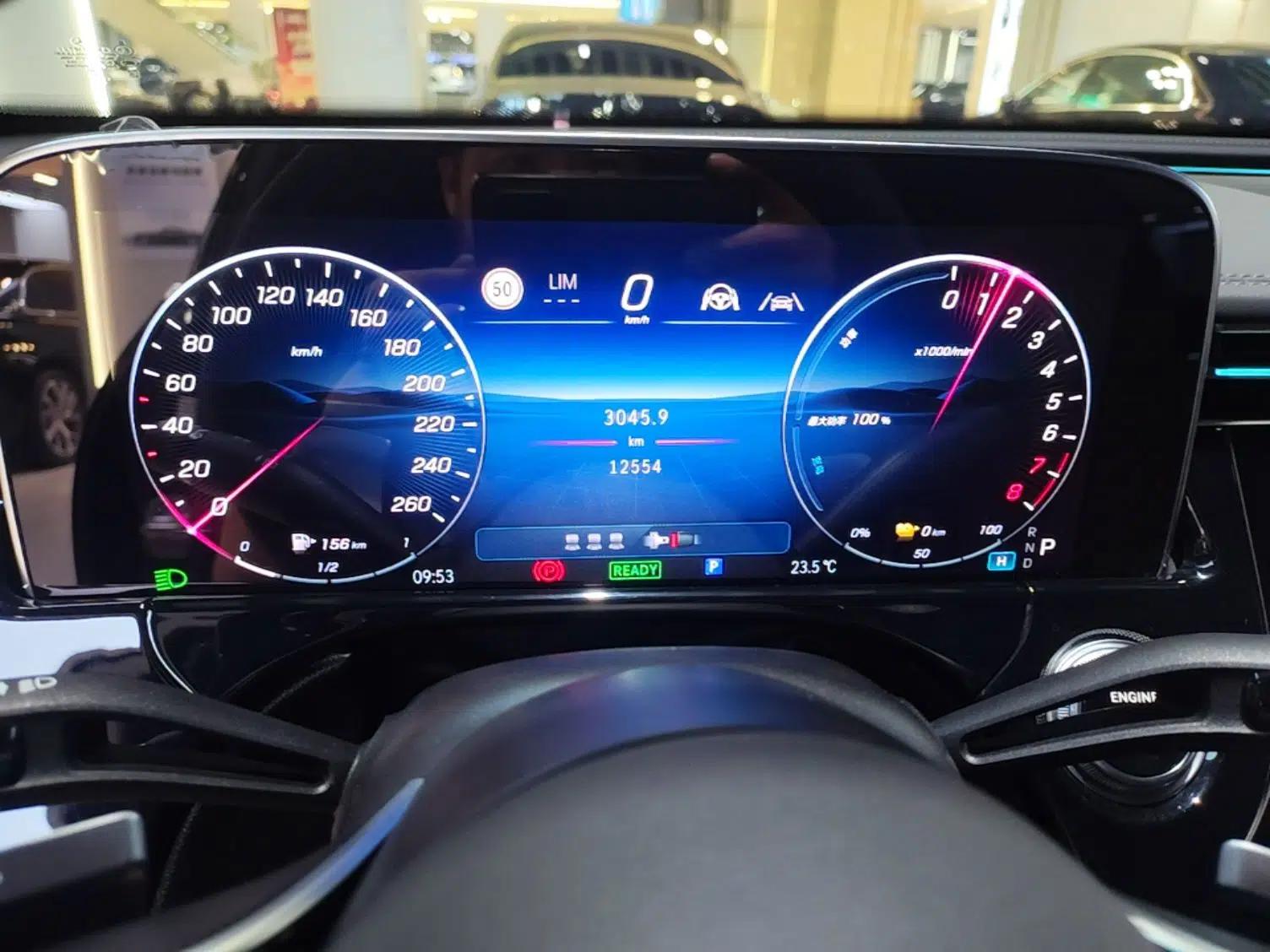 Mercedes-Benz E-Class New Energy 2024 E 350 e L Plug-in Hybrid Sedan — миниатюра 14