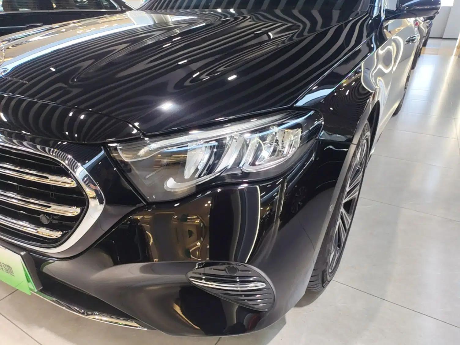 Mercedes-Benz E-Class New Energy 2024 E 350 e L Plug-in Hybrid Sedan — миниатюра 5