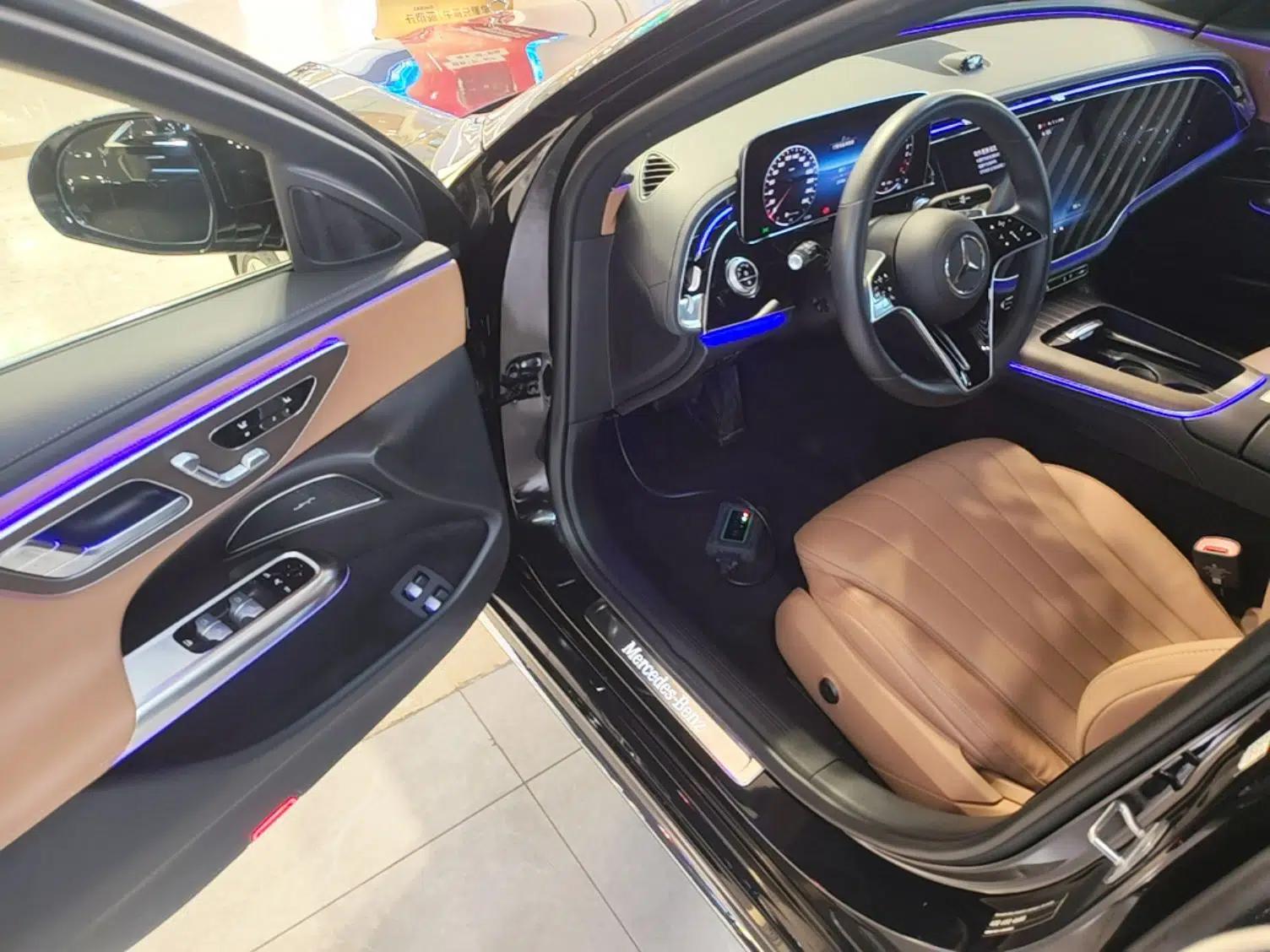 Mercedes-Benz E-Class New Energy 2024 E 350 e L Plug-in Hybrid Sedan — миниатюра 18
