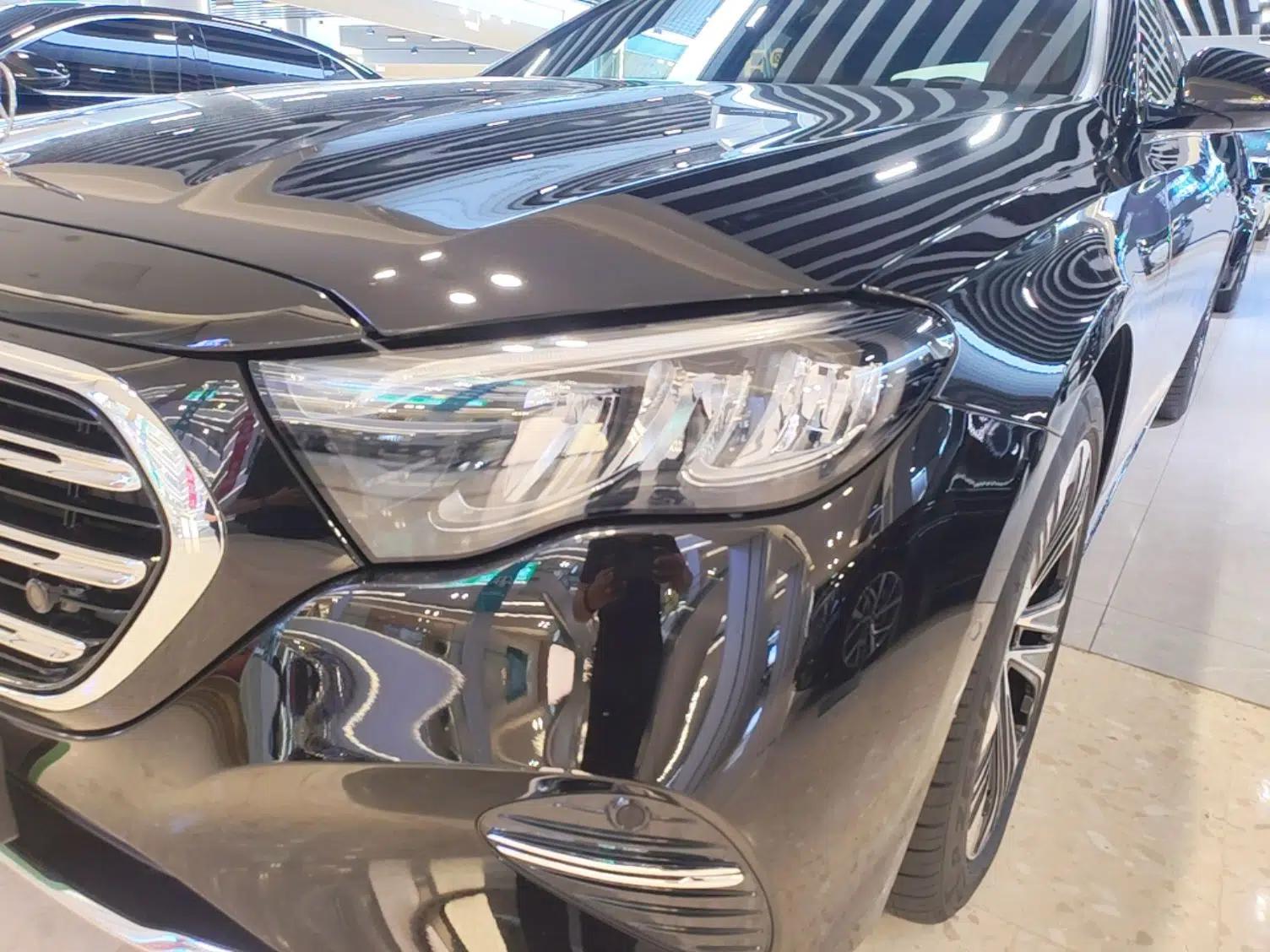 Mercedes-Benz E-Class New Energy 2024 E 350 e L Plug-in Hybrid Sedan — миниатюра 5