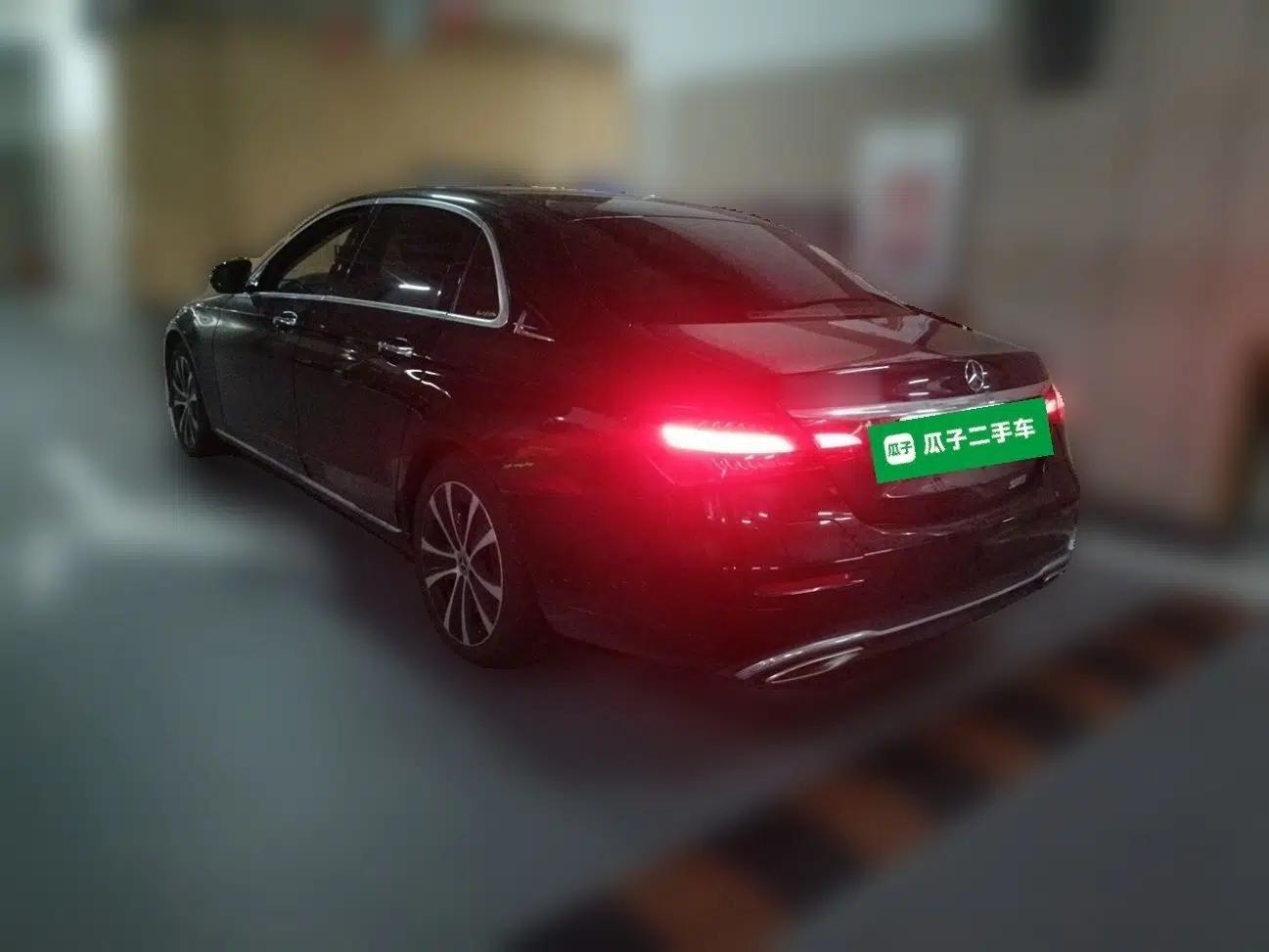 Mercedes-Benz E-Class New Energy 2022 Second Facelift E 350 e L Plug-in Hybrid Sedan — миниатюра 4