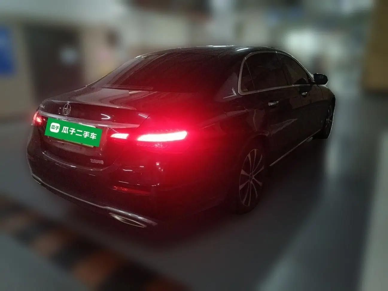 Mercedes-Benz E-Class New Energy 2022 Second Facelift E 350 e L Plug-in Hybrid Sedan — миниатюра 6