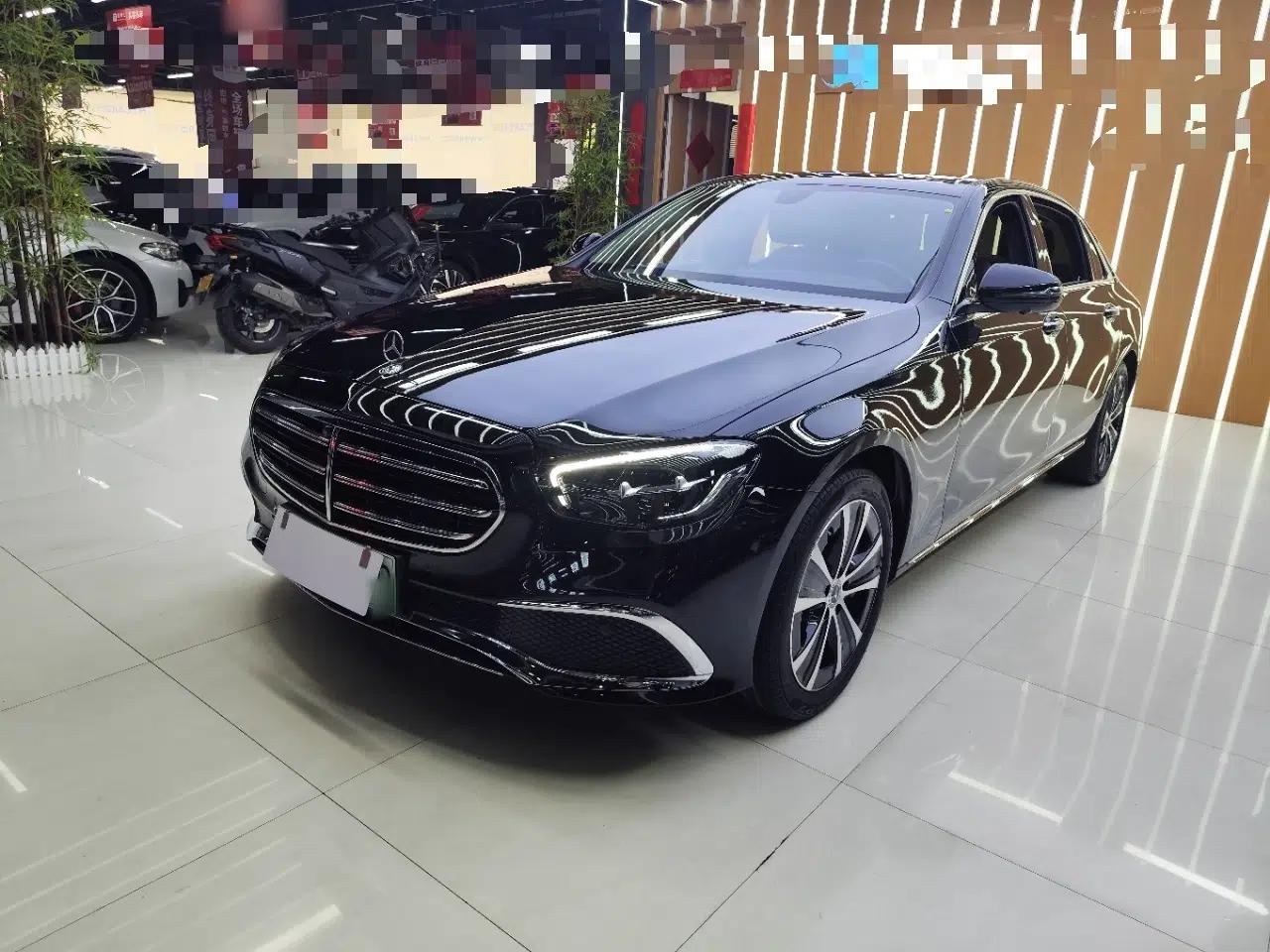Mercedes-Benz E-Class New Energy 2022 Restyled E 350 e L Plug-in Hybrid Sedan — миниатюра 1