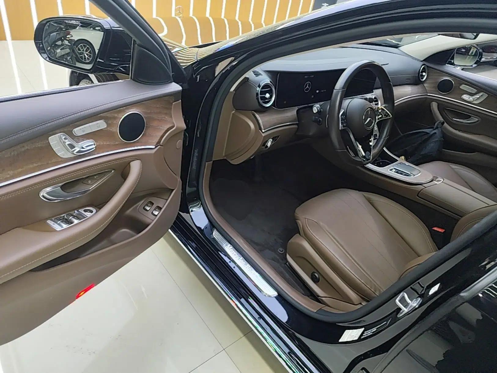 Mercedes-Benz E-Class New Energy 2022 Restyled E 350 e L Plug-in Hybrid Sedan — миниатюра 19