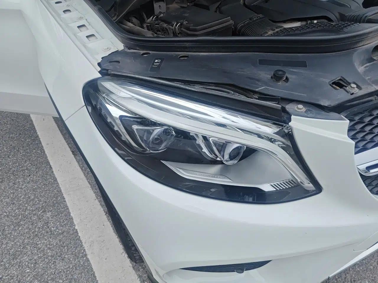 Mercedes-Benz GLE Coupe 2015 GLE 320 4MATIC Coupe SUV — миниатюра 7