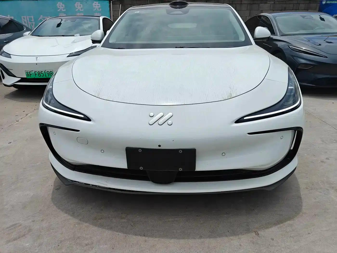 Zhiji L6 2024 Max Standard Edition — миниатюра 2