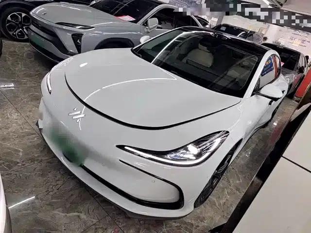 Zhiji L6 2024 Max Standard Edition