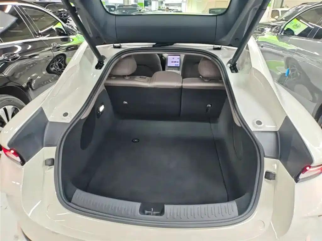 Zhiji L6 2025 Ultra — миниатюра 19