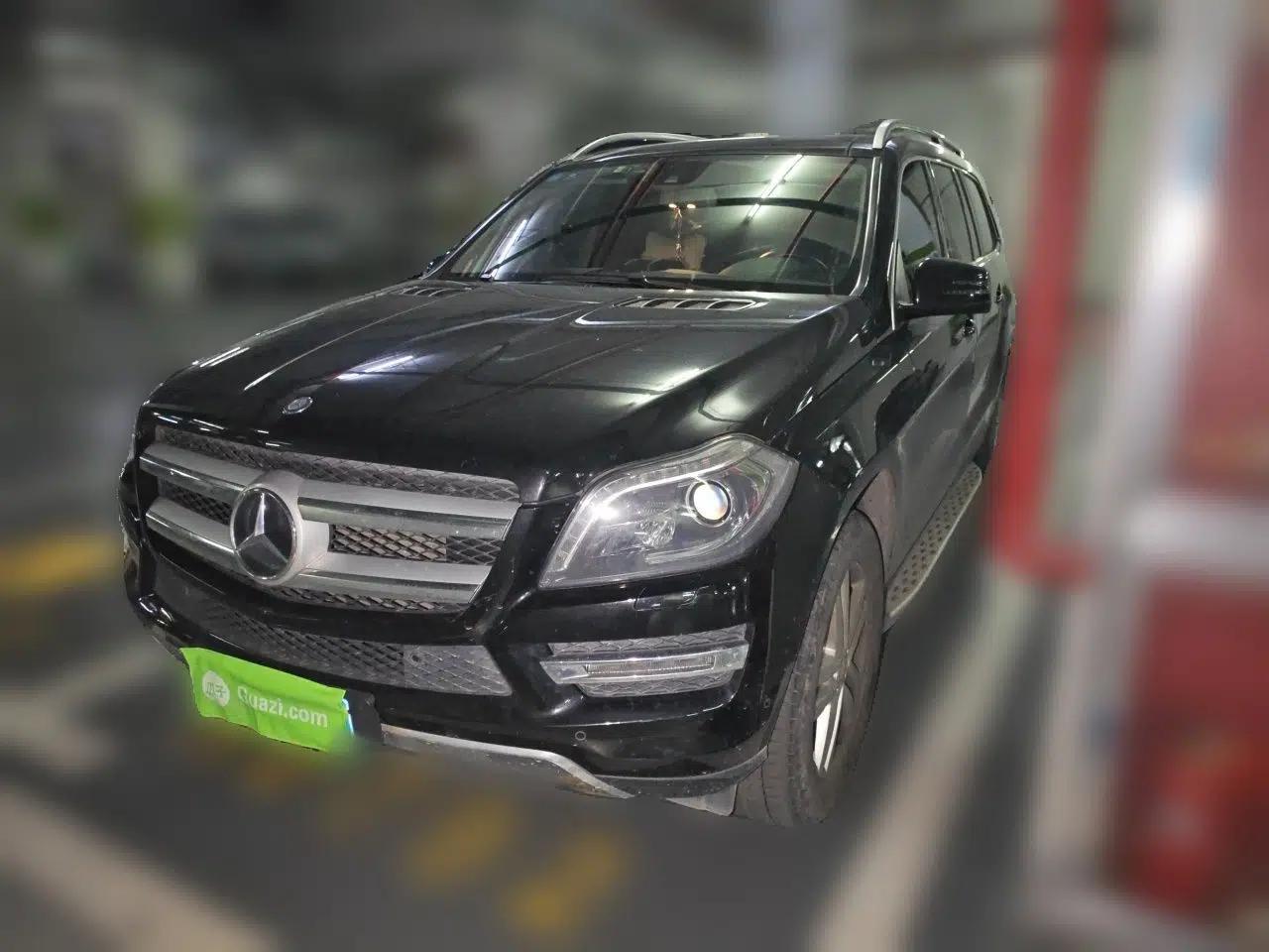 Mercedes-Benz GL-Class 2014 GL 400 4MATIC Dynamic Model — миниатюра 1
