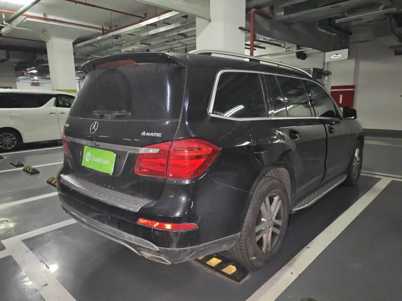 Mercedes-Benz GL-Class 2014 GL 400 4MATIC Dynamic Model — миниатюра 6