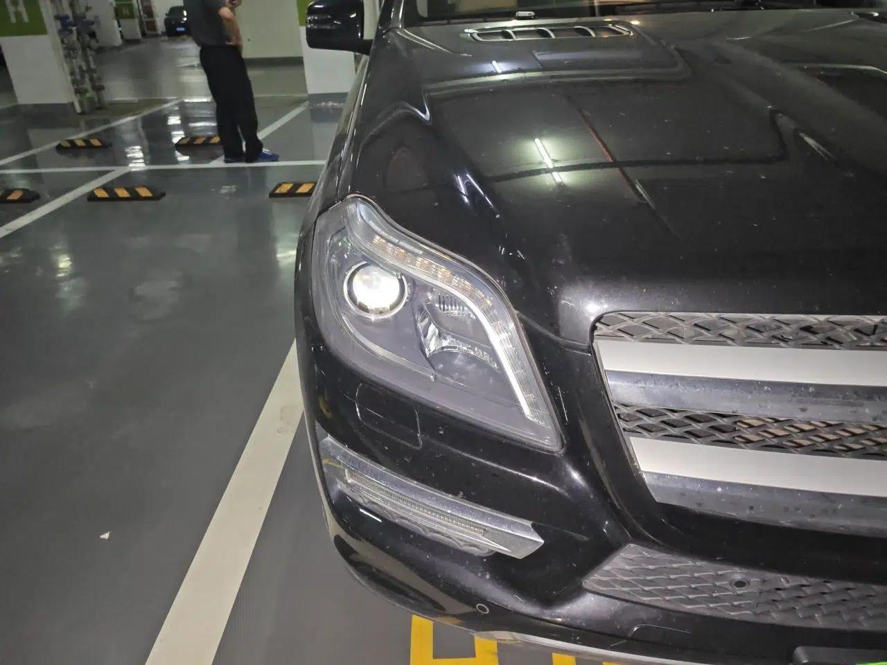 Mercedes-Benz GL-Class 2014 GL 400 4MATIC Dynamic Model — миниатюра 7