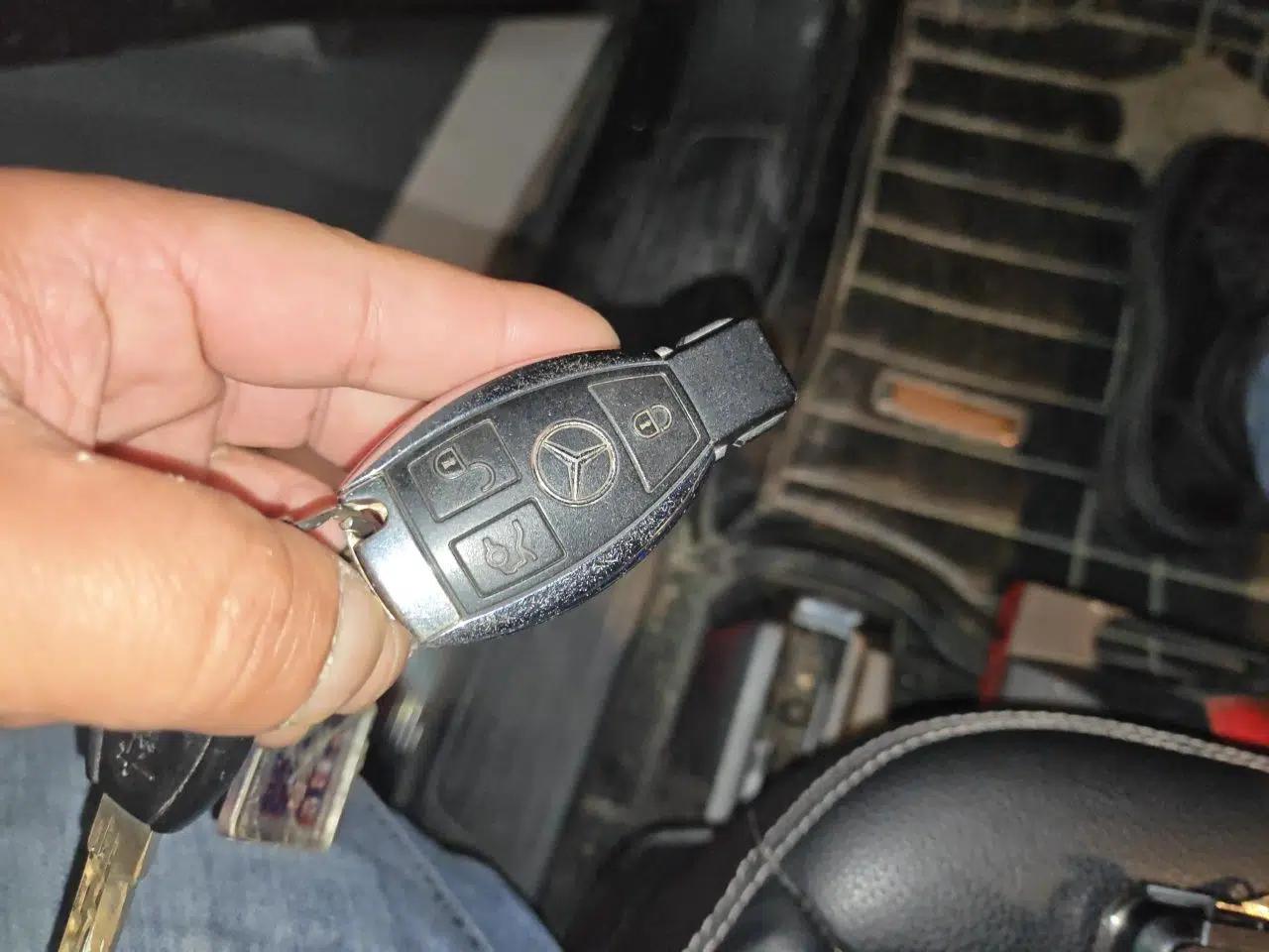 Mercedes-Benz GL-Class 2014 GL 400 4MATIC Dynamic Model — миниатюра 9
