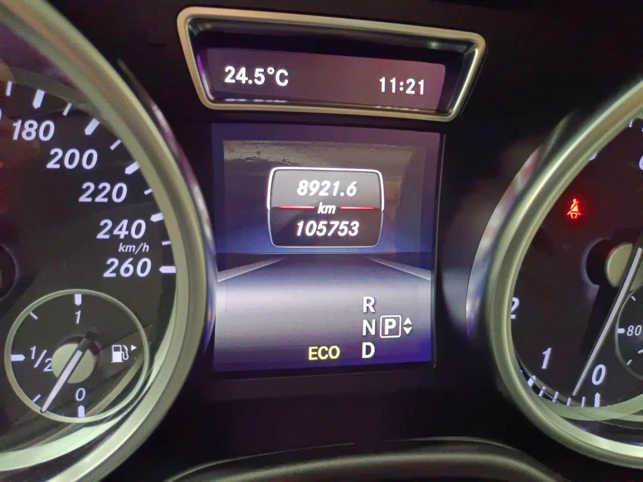 Mercedes-Benz GL-Class 2015 GL 400 4MATIC Dynamic Model — миниатюра 13
