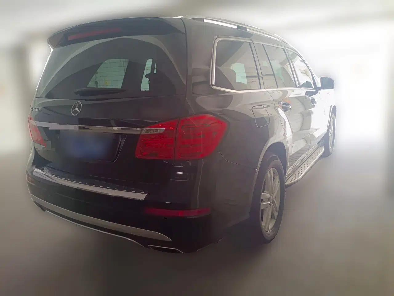 Mercedes-Benz GL-Class 2015 GL 400 4MATIC Dynamic Model — миниатюра 6