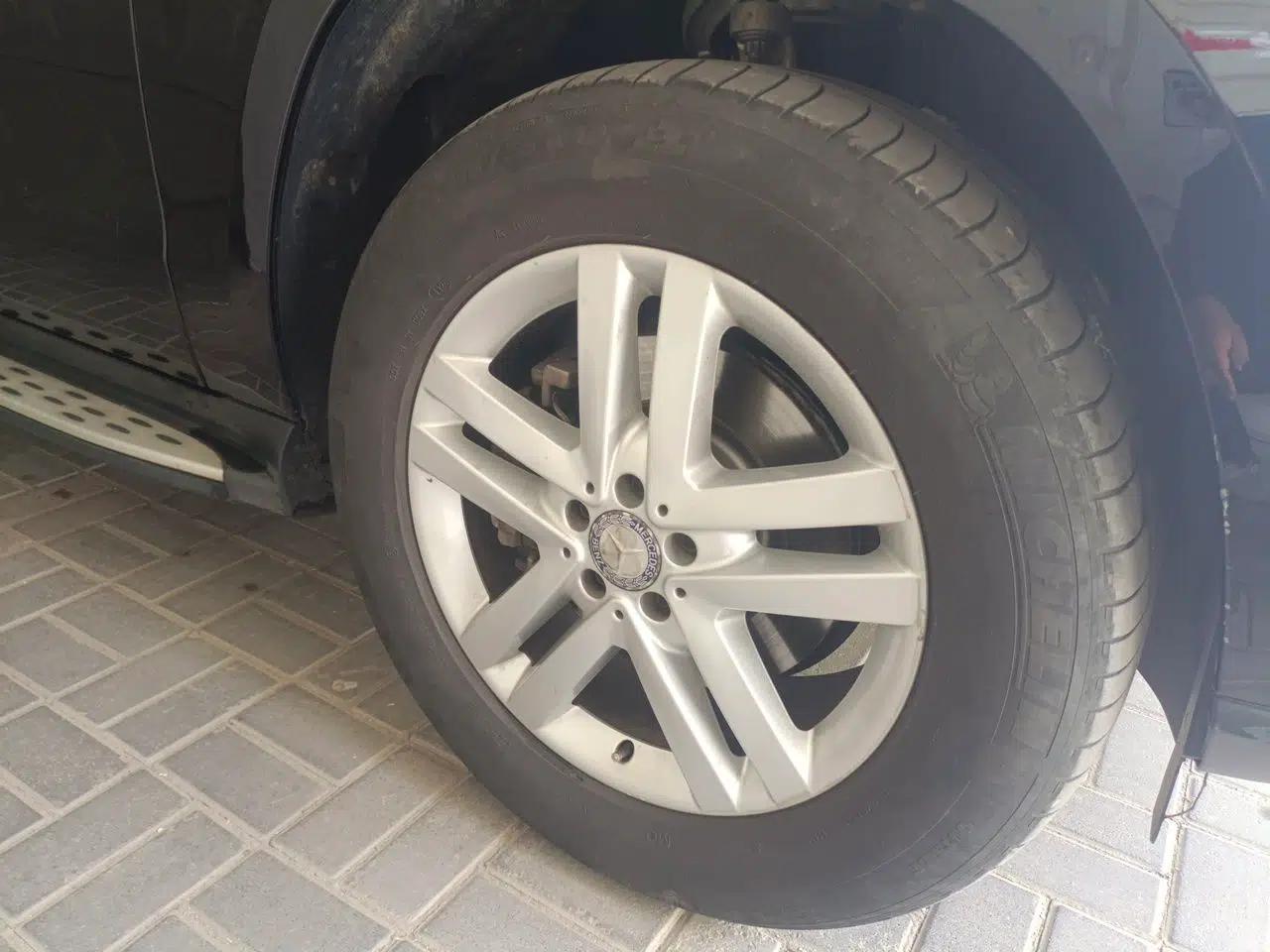 Mercedes-Benz GL-Class 2015 GL 400 4MATIC Dynamic Model — миниатюра 8
