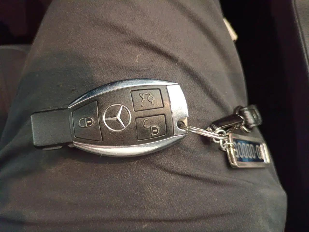 Mercedes-Benz GL-Class 2015 GL 400 4MATIC Dynamic Model — миниатюра 9