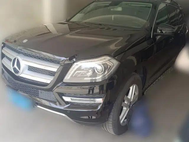 Mercedes-Benz GL-Class 2015 GL 400 4MATIC Dynamic Model