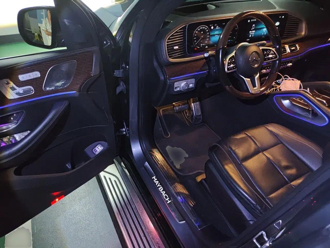 Mercedes-Benz Maybach GLS 2021 GLS 600 4MATIC Celebration Edition — миниатюра 17