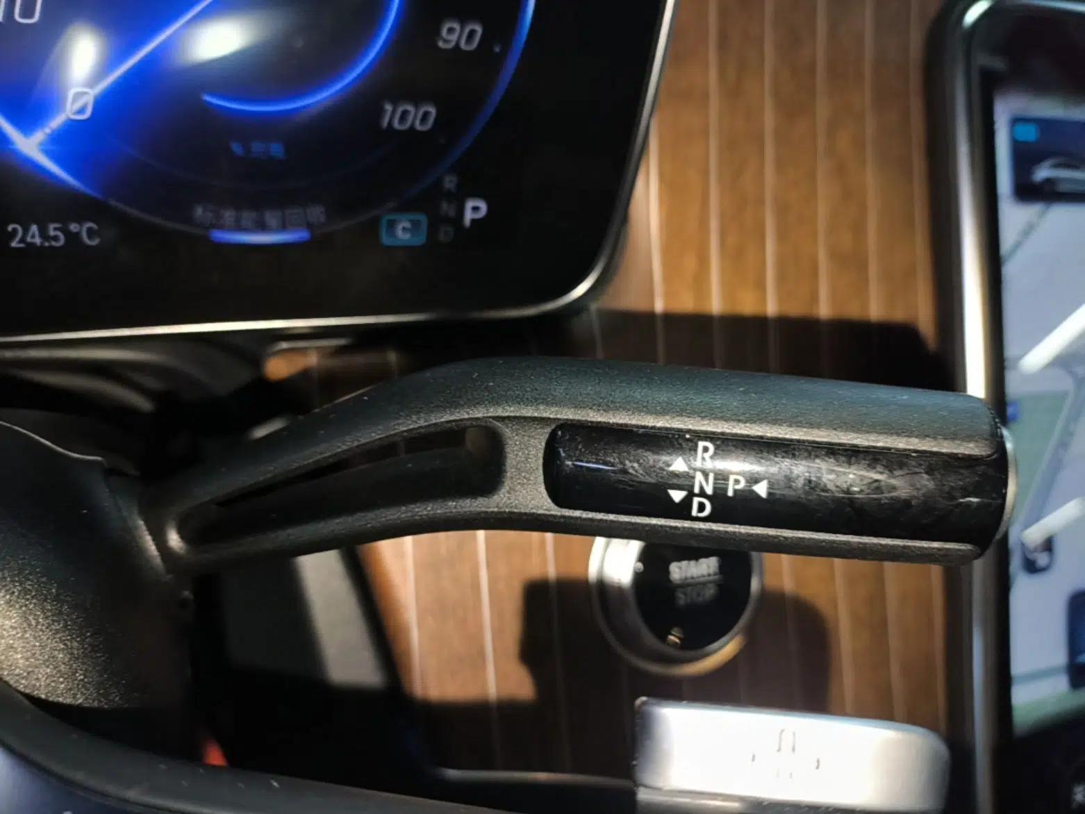 Mercedes-Benz EQE 2022 350 Luxury Edition — миниатюра 17