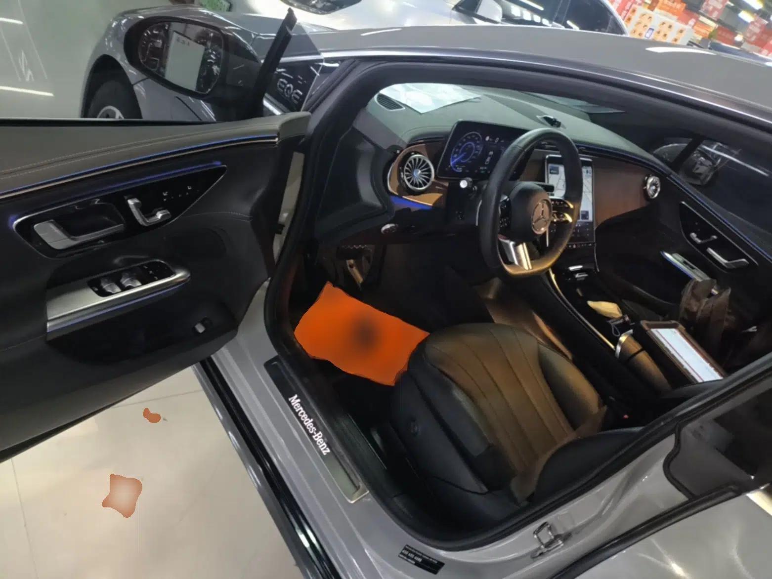 Mercedes-Benz EQE 2022 350 Luxury Edition — миниатюра 19