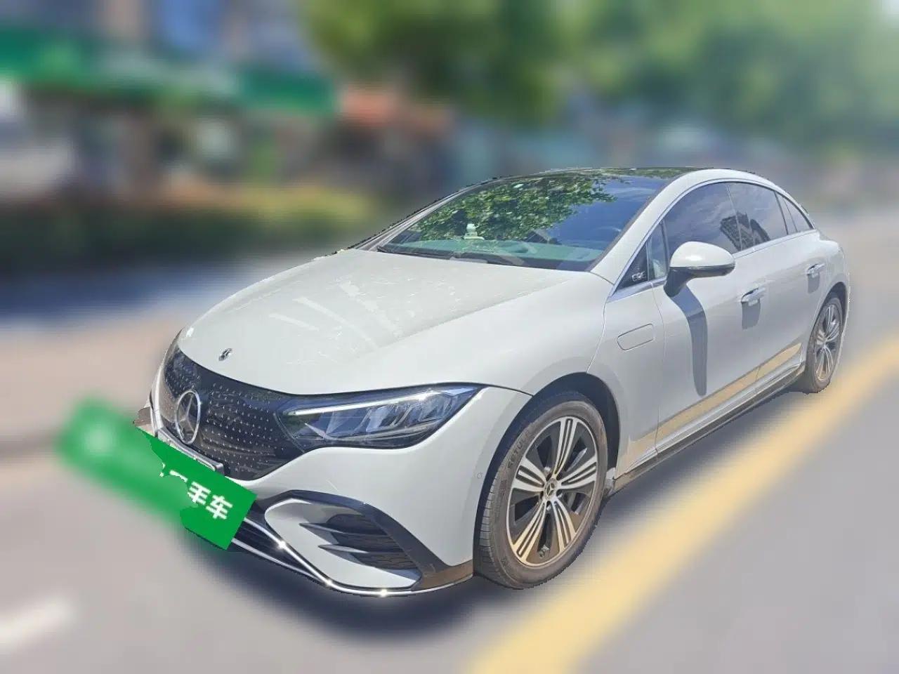 Mercedes-Benz EQE 2022 350 Luxury Edition — миниатюра 1