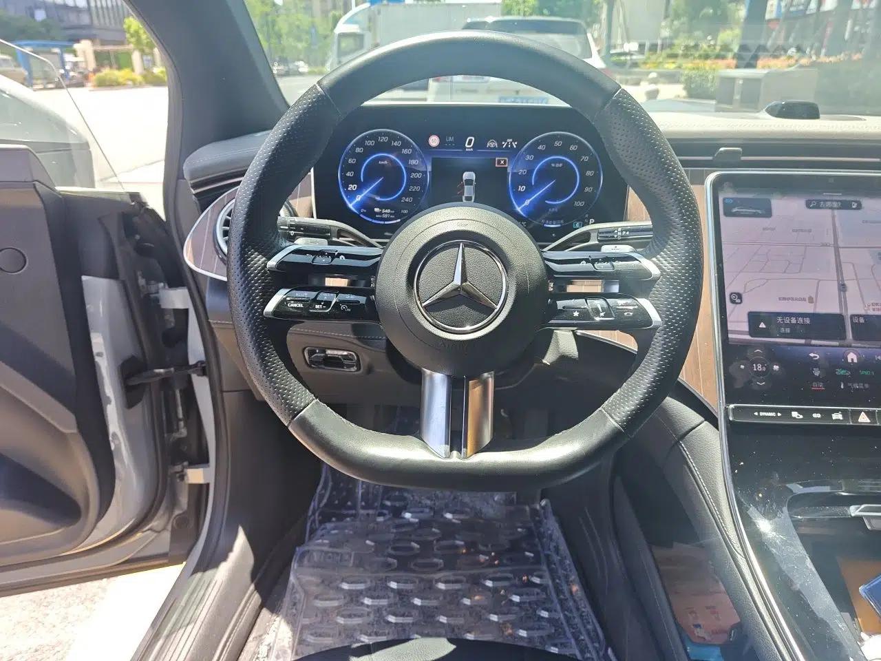 Mercedes-Benz EQE 2022 350 Luxury Edition — миниатюра 11