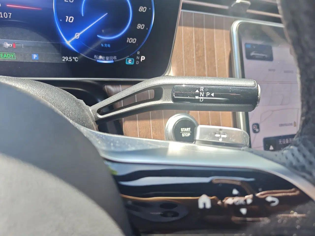 Mercedes-Benz EQE 2022 350 Luxury Edition — миниатюра 15