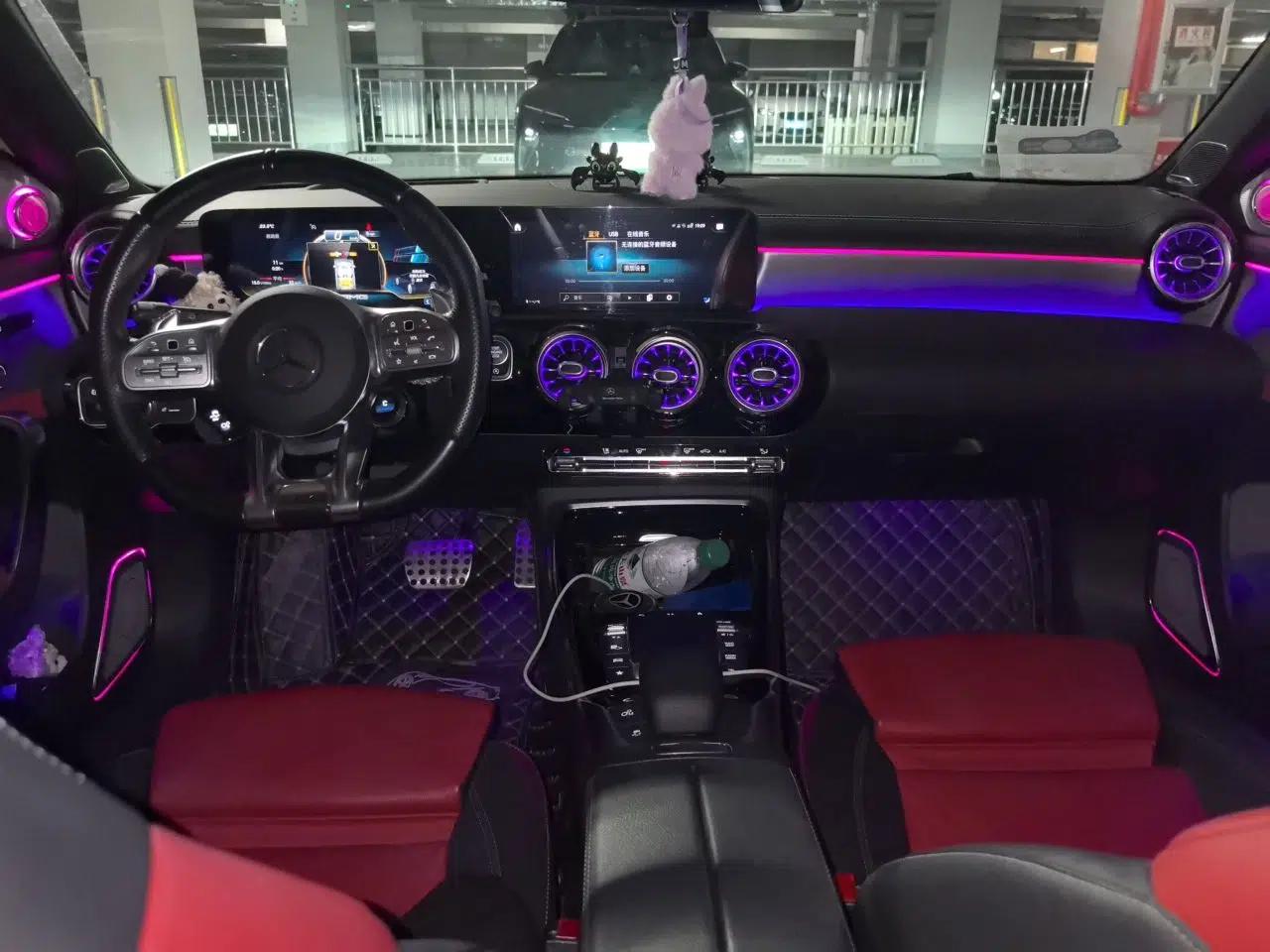 Mercedes-Benz A AMG 2020 Facelifted AMG A 35 4MATIC — миниатюра 10