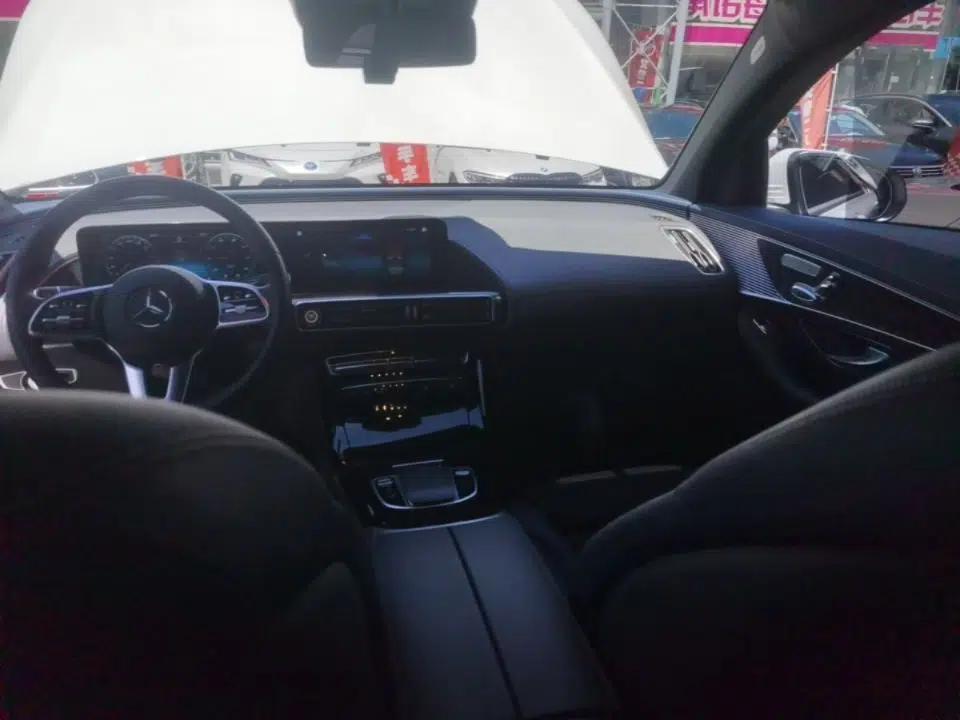 Mercedes-Benz EQC 2021 EQC 400 4MATIC — миниатюра 16