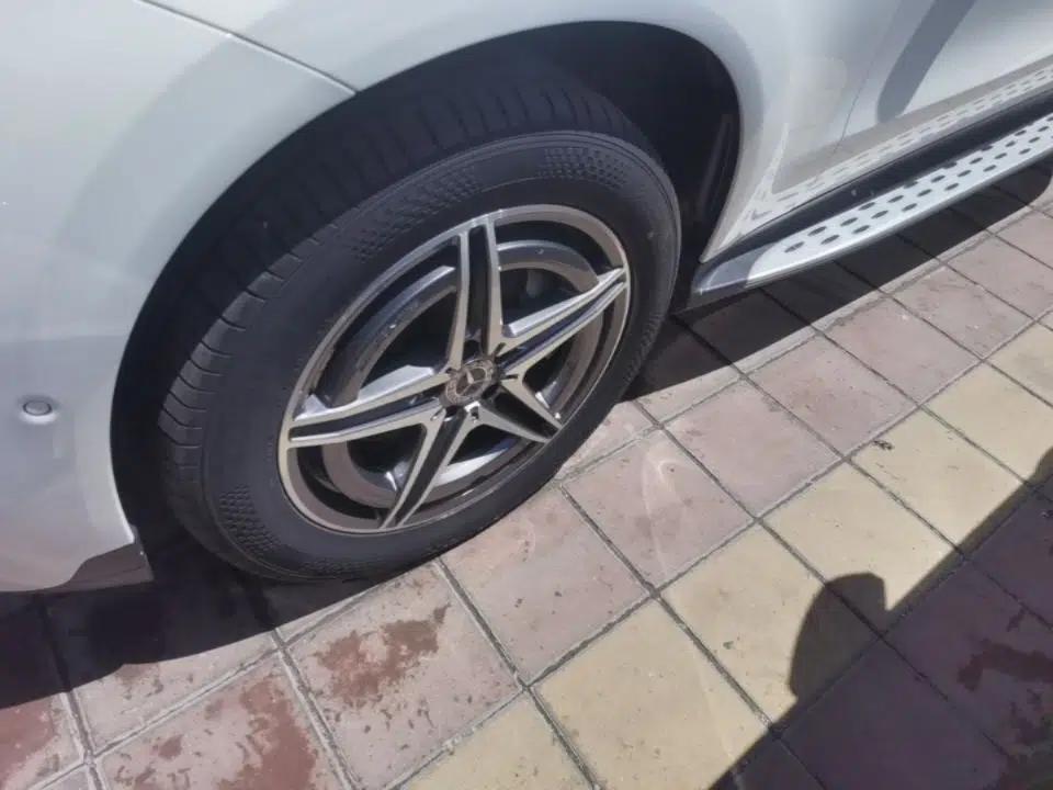 Mercedes-Benz EQC 2021 EQC 400 4MATIC — миниатюра 8