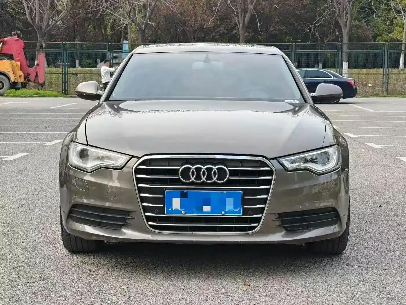Audi A6L 2014 TFSI Standard Edition — миниатюра 2