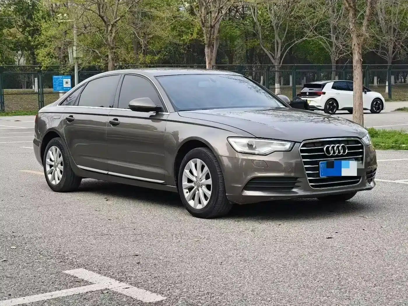 Audi A6L 2014 TFSI Standard Edition — миниатюра 3