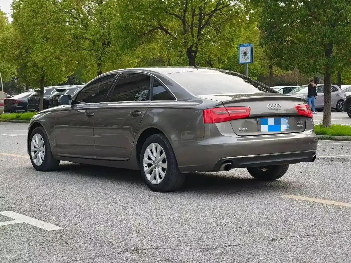 Audi A6L 2014 TFSI Standard Edition — миниатюра 7