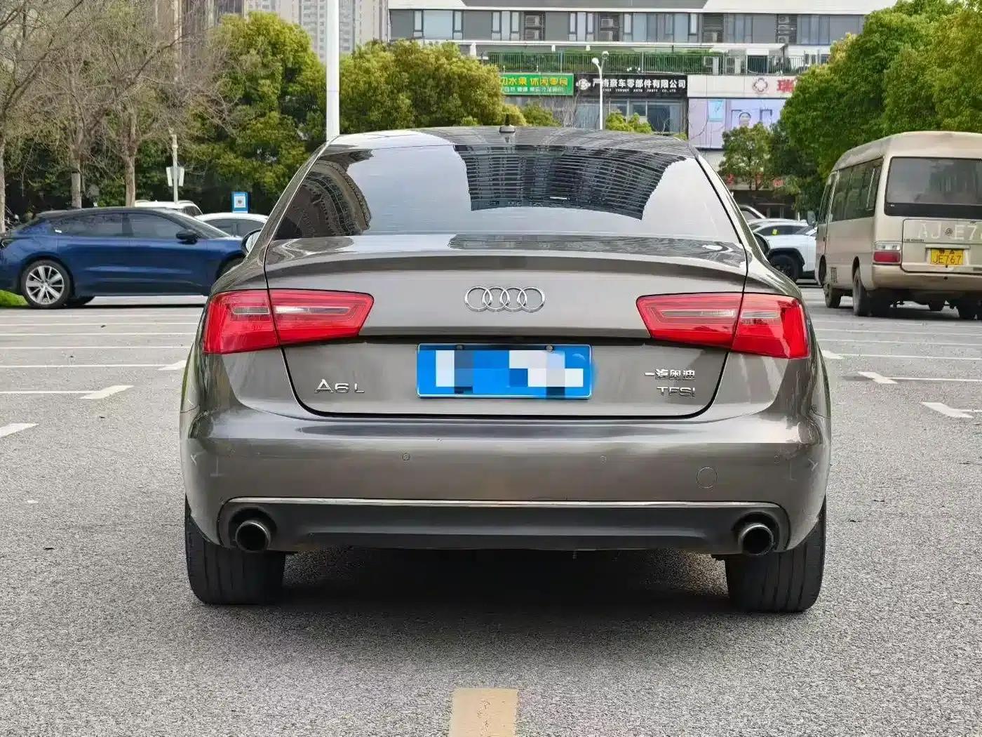 Audi A6L 2014 TFSI Standard Edition — миниатюра 9