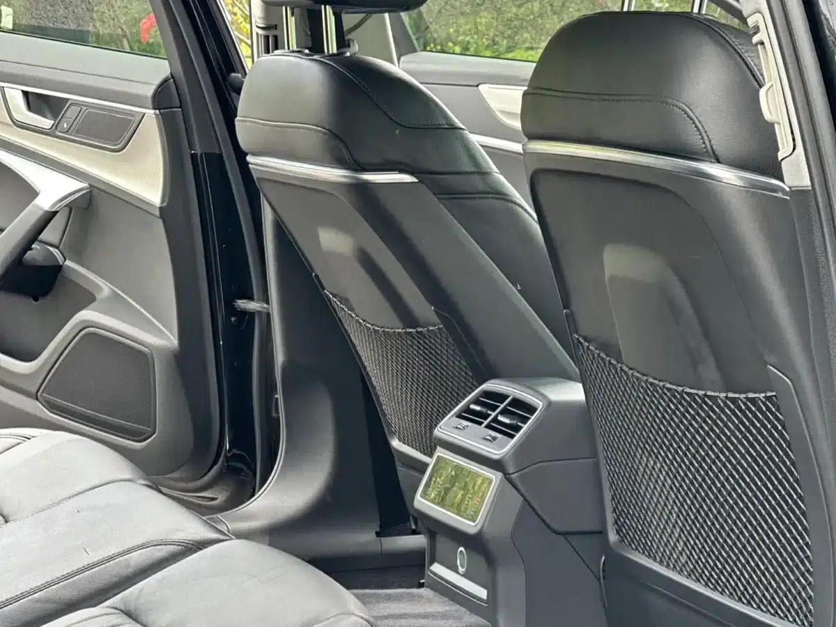 Audi A6L 2019 45 TFSI Premium Elegance Edition — миниатюра 8