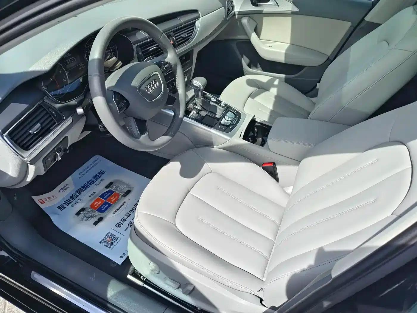 Audi A6L 2012 TFSI Standard Edition — миниатюра 2