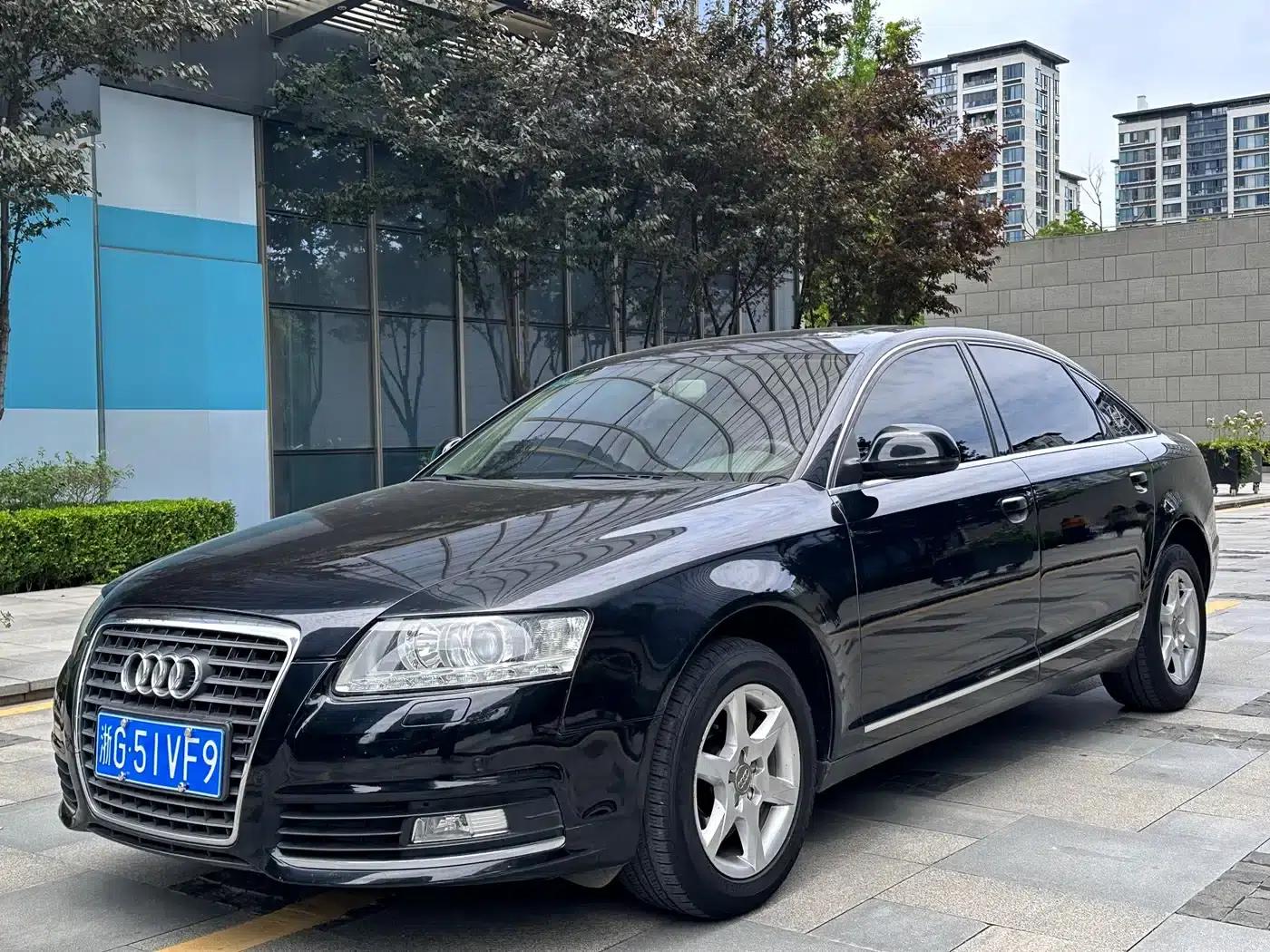 Audi A6L 2011 2.0 TFSI Automatic Standard Edition — миниатюра 1