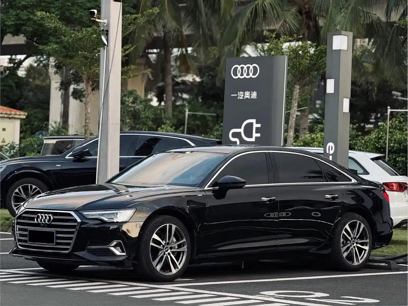 Audi A6L 2024 45 TFSI Premium Elegance — миниатюра 1