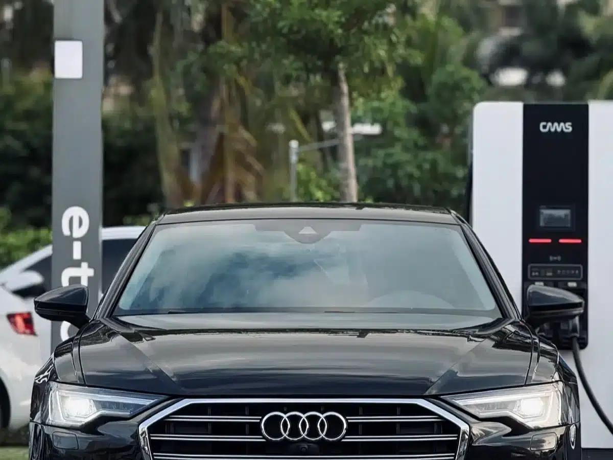 Audi A6L 2024 45 TFSI Premium Elegance — миниатюра 2